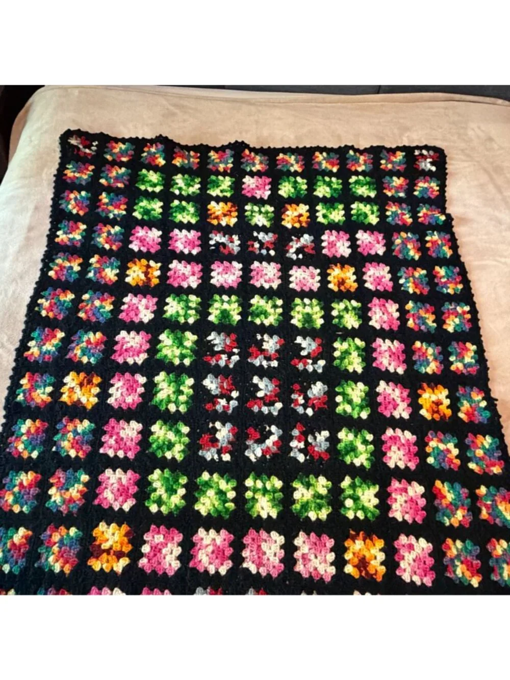 Vintage Handmade Crochet Granny Square Afghan Throw Blanket Rosanne 41x64
